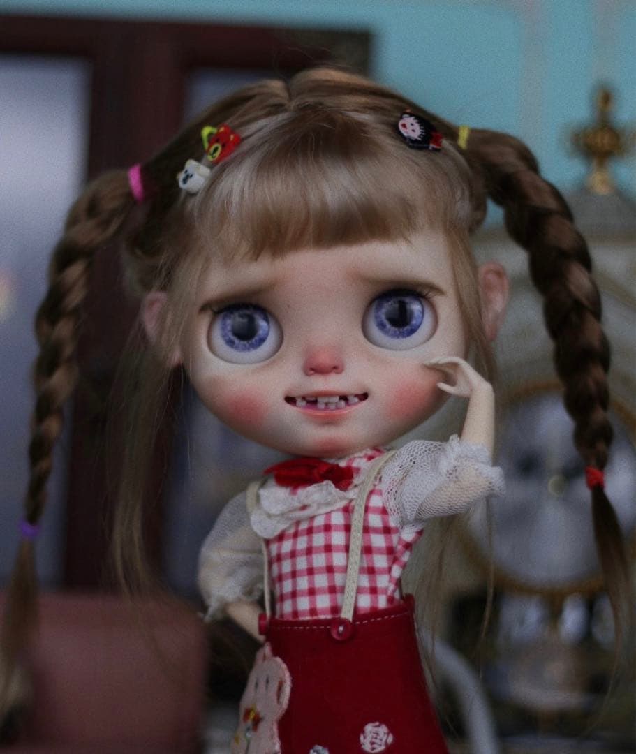 カスタムブライス 海外作家様 悪戯っ子 かわいい 笑顔 人形