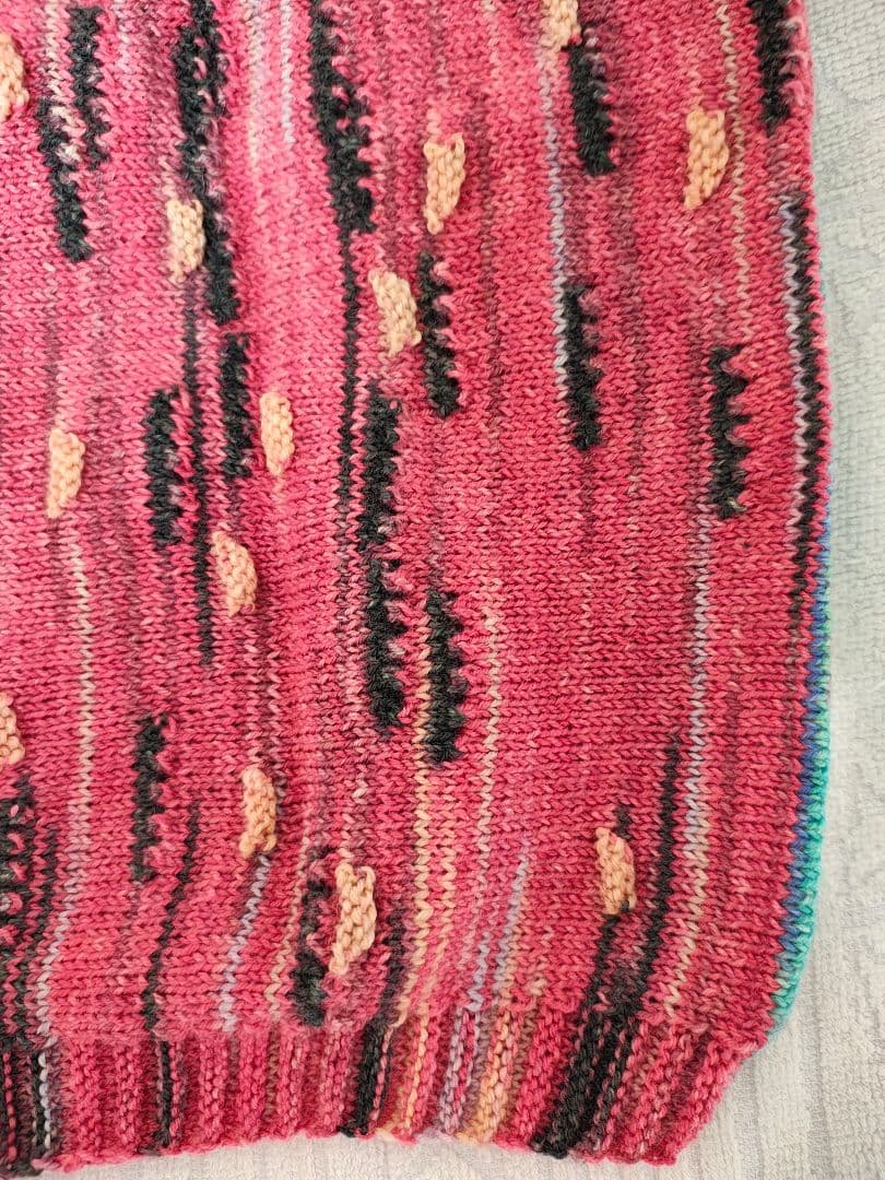 梅村マルティナ　Opal毛糸　レリーフ編み　 手編み　バックワーズセーター