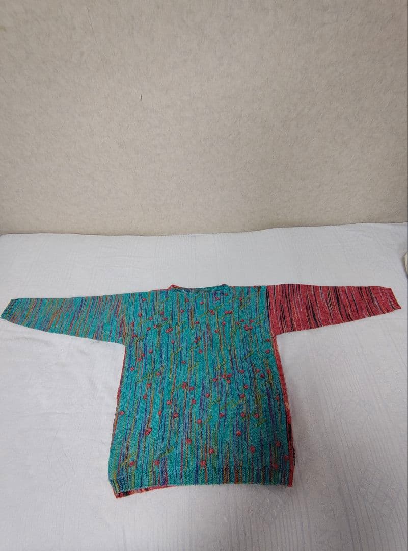 梅村マルティナ　Opal毛糸　レリーフ編み　 手編み　バックワーズセーター