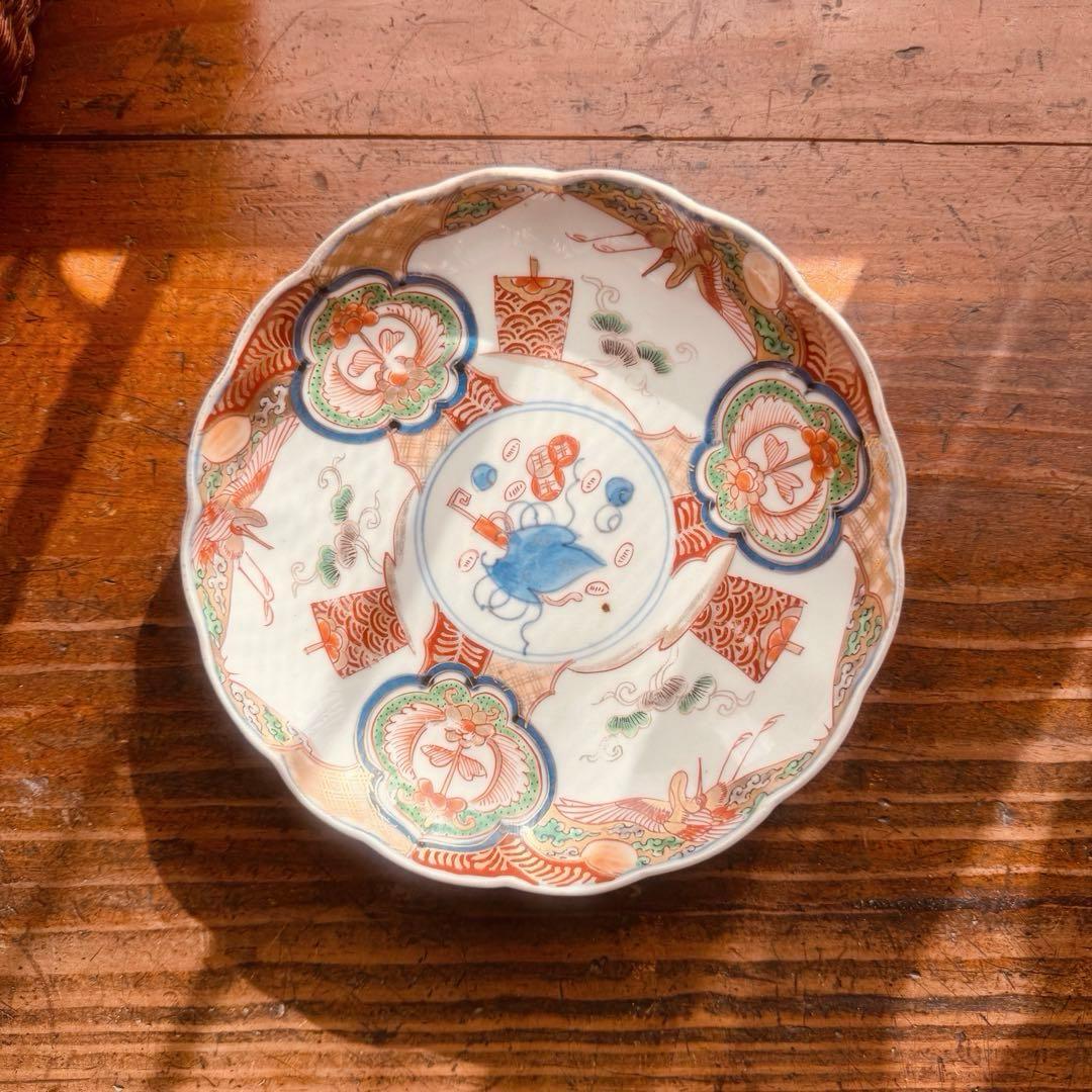 骨董皿　古伊万里金彩色絵皿　宝尽くし宝船花鳥文 平皿1枚