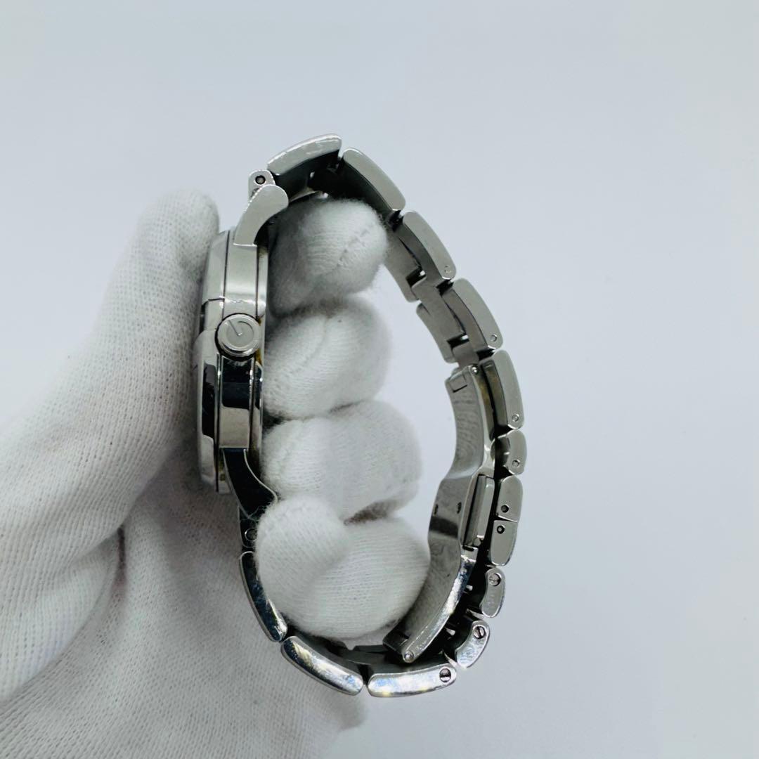 ✨GUCCI✨グッチ✨クォーツ✨デイト✨シルバー文字盤✨101J✨腕時計✨