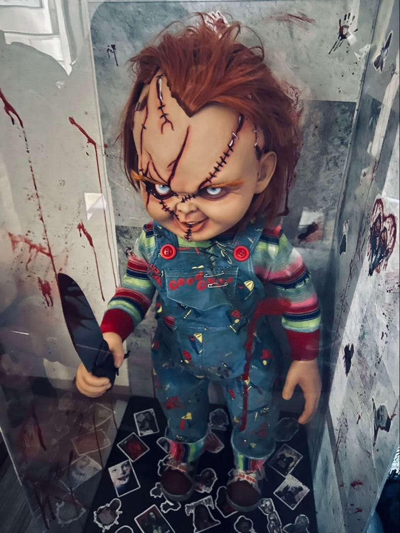 チャイルド・プレイ　チャッキー等身大フィギュア (期間限定明日まで値下げ)