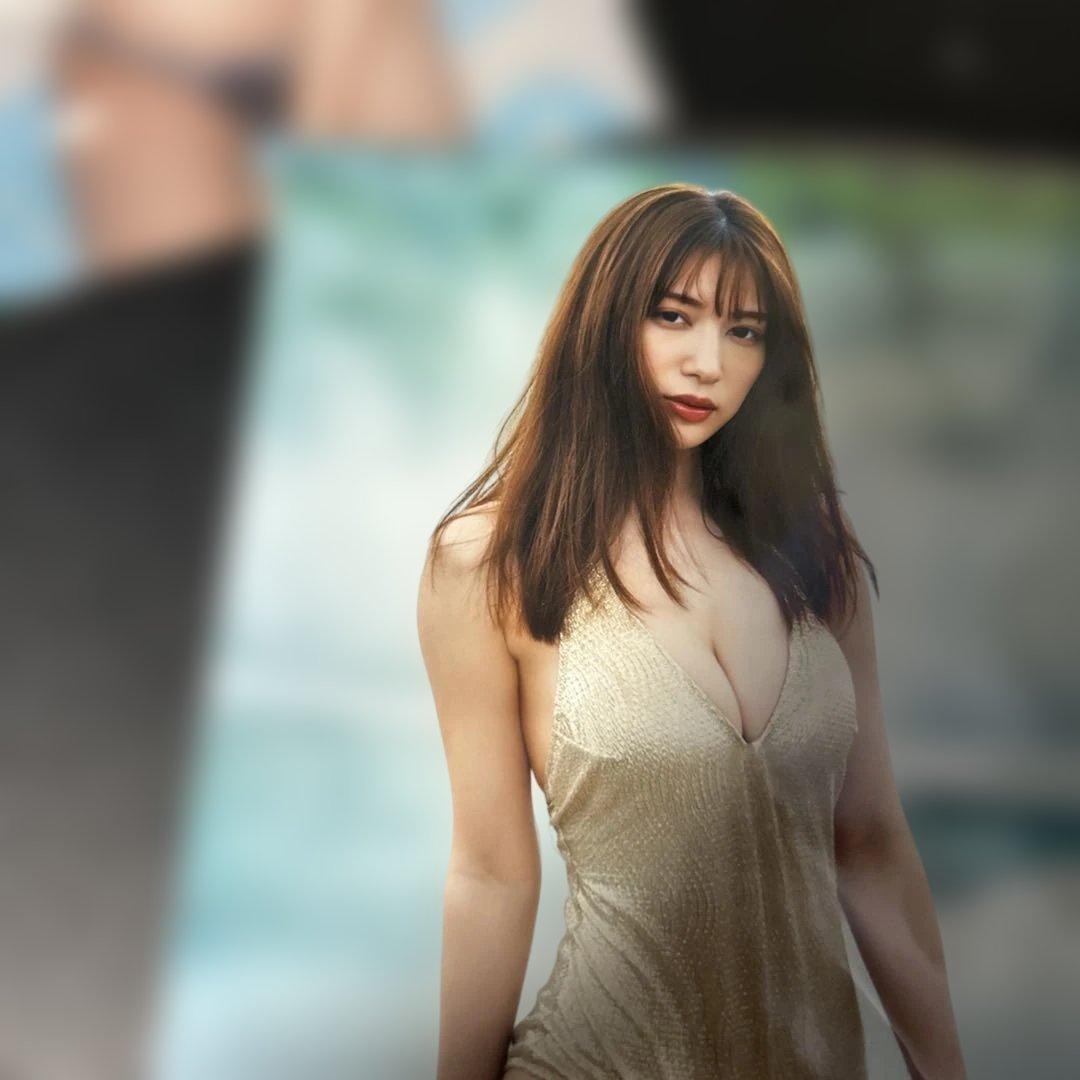 雪平莉左 プレイボーイ オンラインサイン会 限定写真 2Lサイズ5枚セット