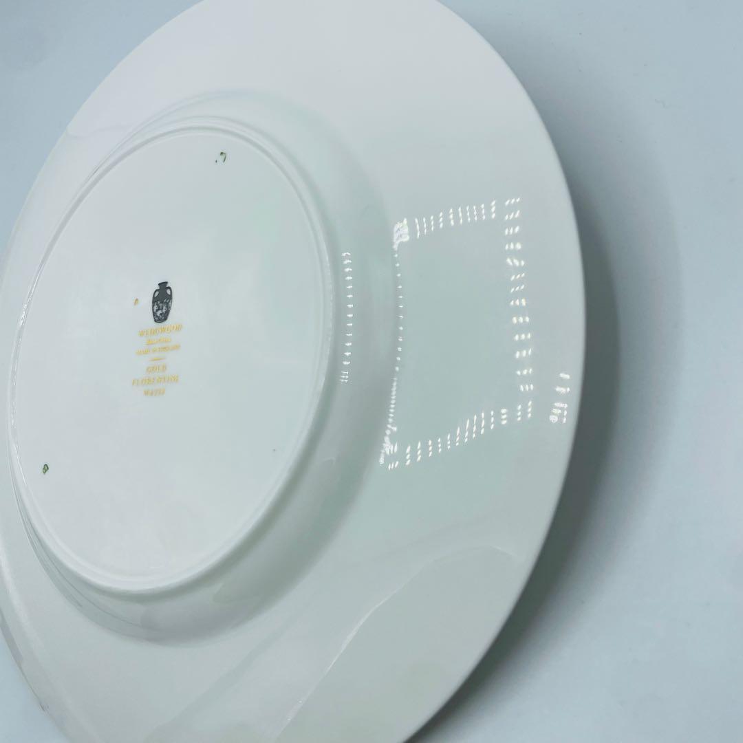 ウェッジウッド フロレンティーン　ゴールド　20.5cm プレート