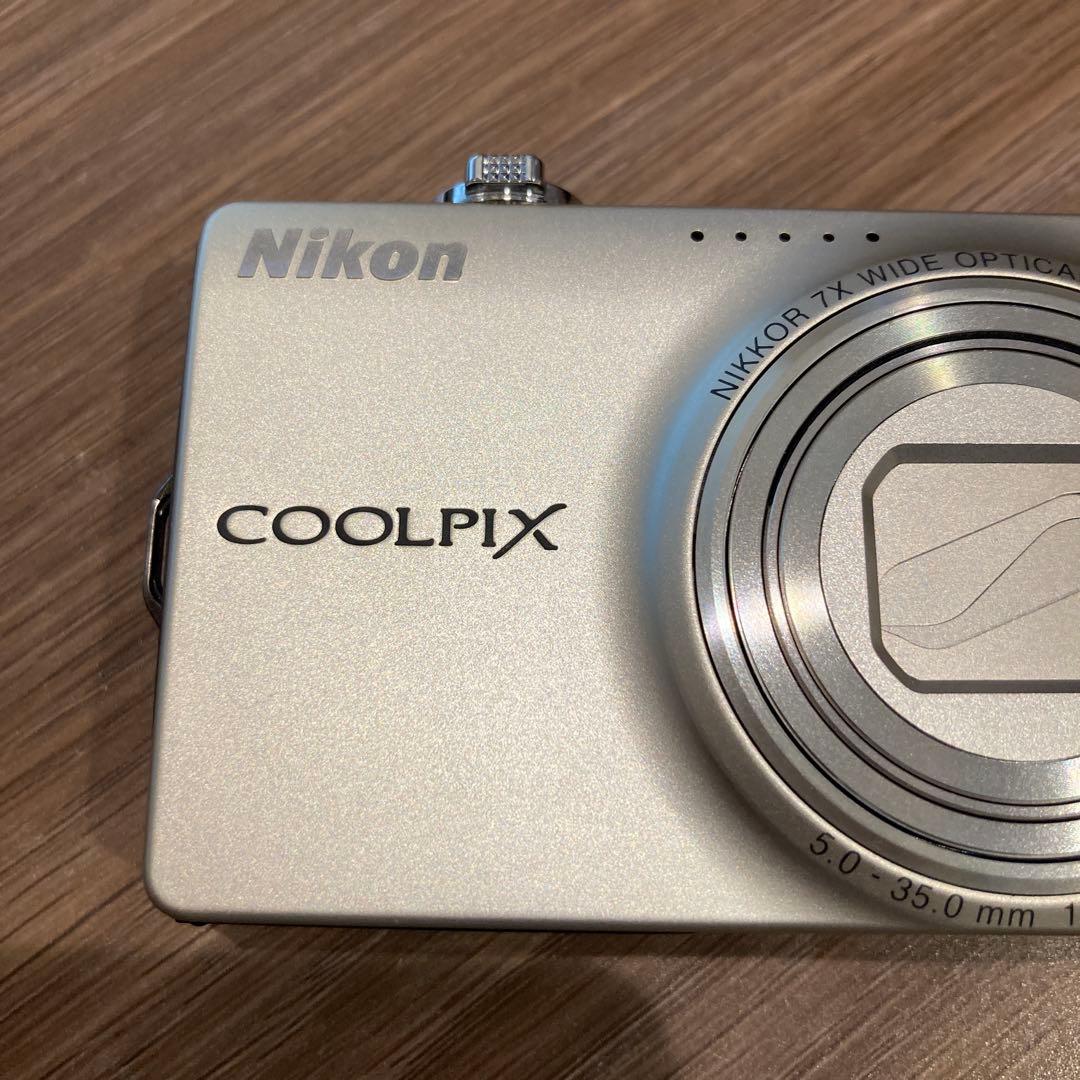 Nikon COOLPIX コンパクトデジタルカメラ　S6000