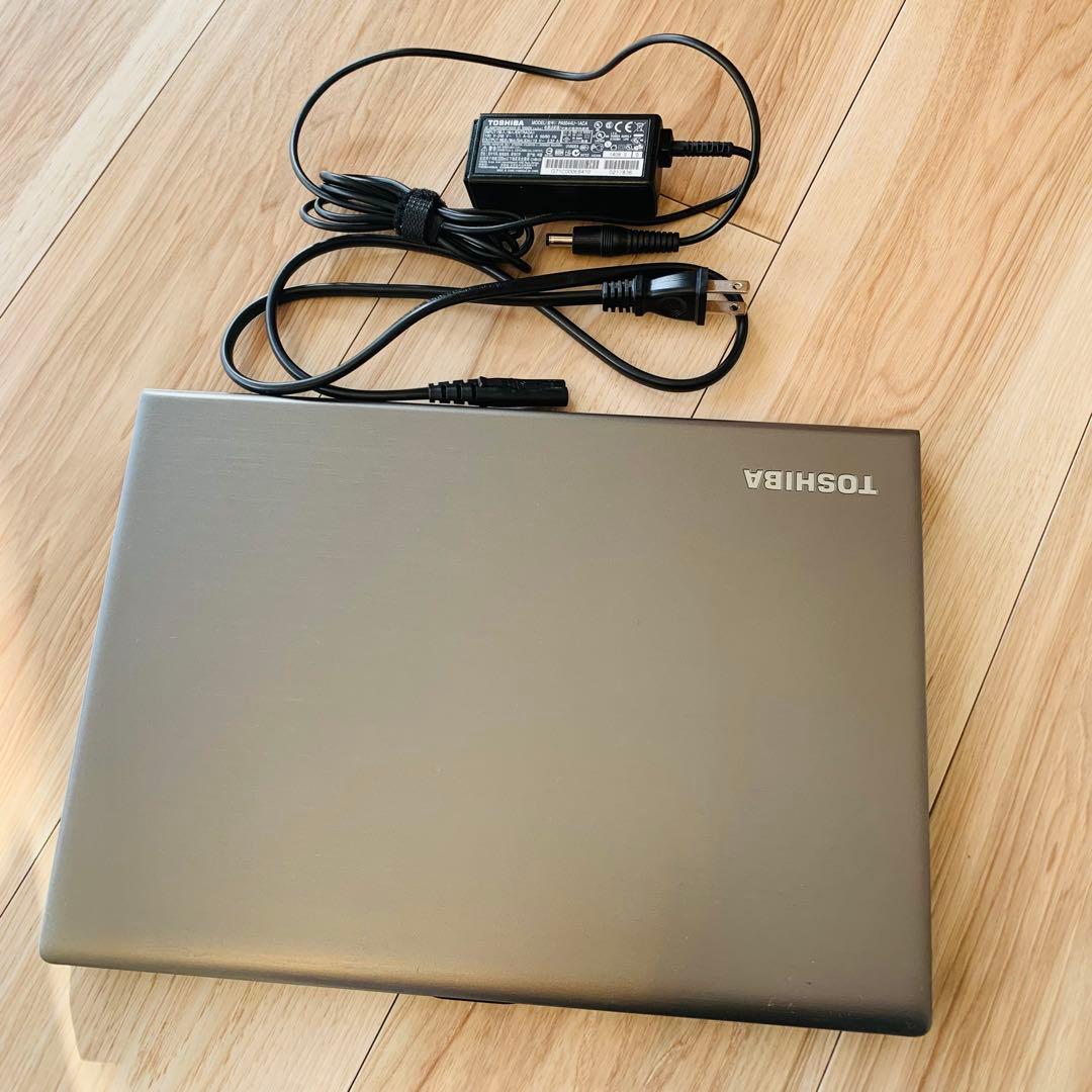 Windowsノート本体 Dynabook R634/L Corei5 SSD 8GB Windows10