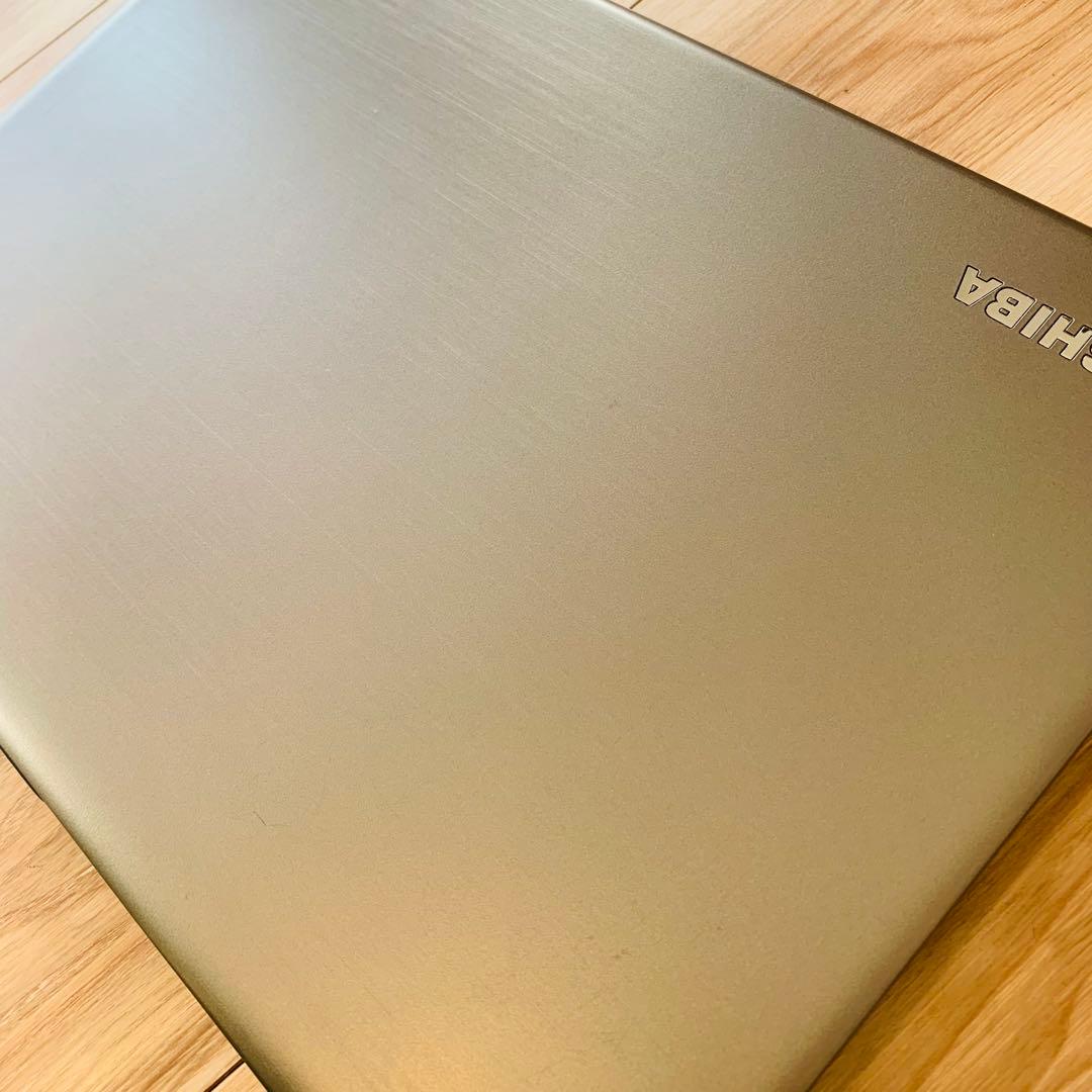 Windowsノート本体 Dynabook R634/L Corei5 SSD 8GB Windows10