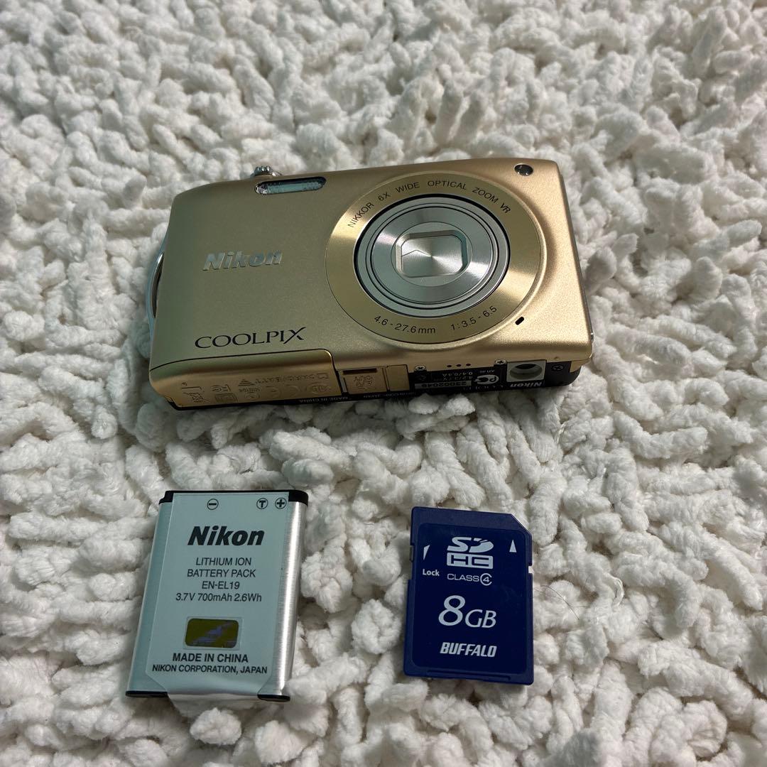 Nikon COOLPIX S3300 付属品多数有りSD8GB付 動作確認済