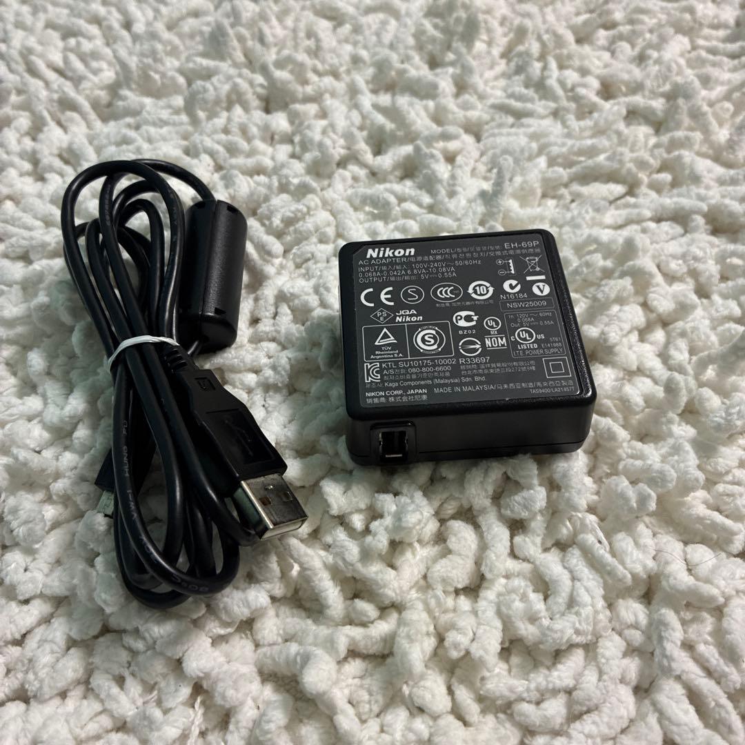 Nikon COOLPIX S3300 付属品多数有りSD8GB付 動作確認済