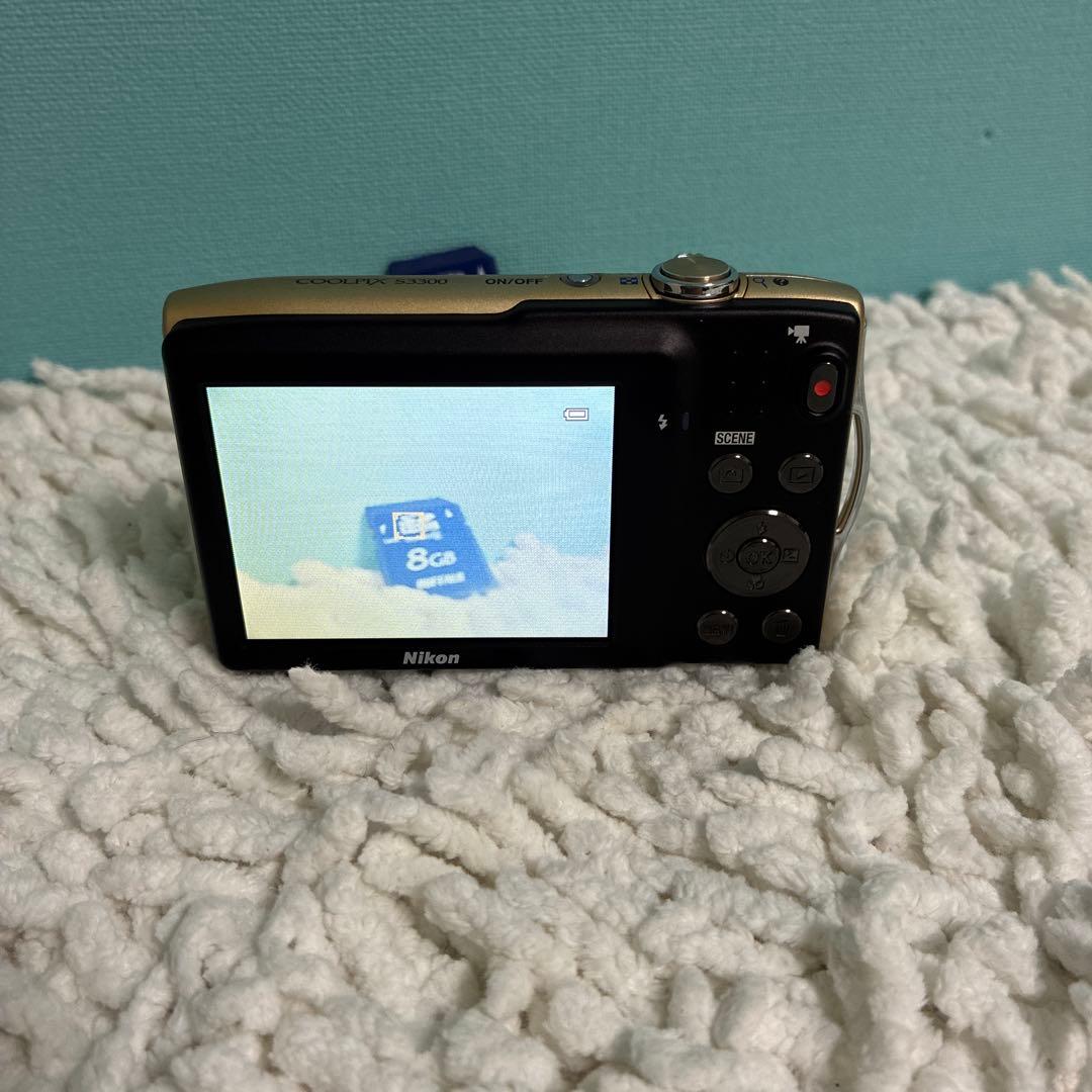 Nikon COOLPIX S3300 付属品多数有りSD8GB付 動作確認済