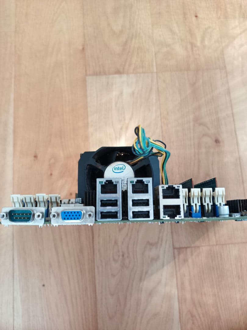 Intel S2600CP + CPU + メモリ