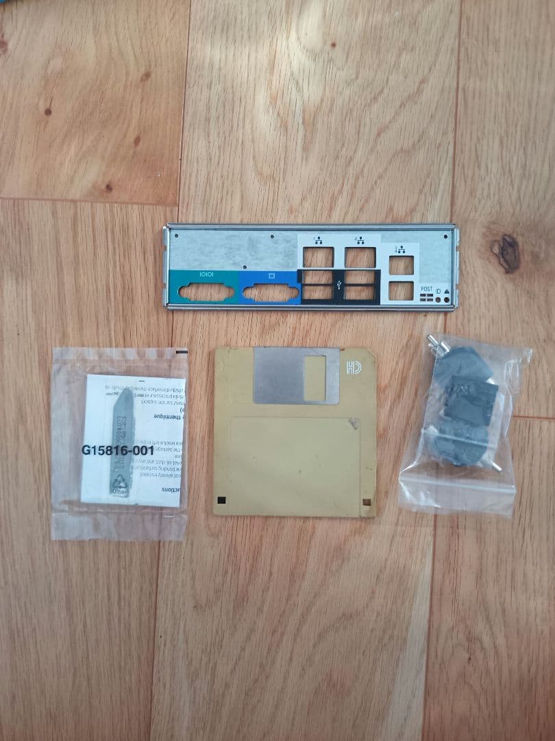 Intel S2600CP + CPU + メモリ