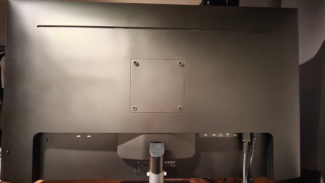 KTC A32Q8 スマートモニター 32インチ 4K　GoogleTV搭載