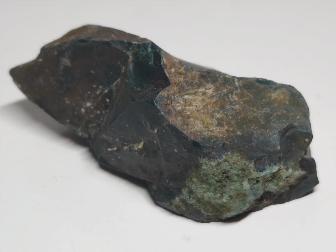 M-9 出雲石 122g 碧玉 瑪瑙 原石 鑑賞石 自然石 誕生石 鉱石 鉱物