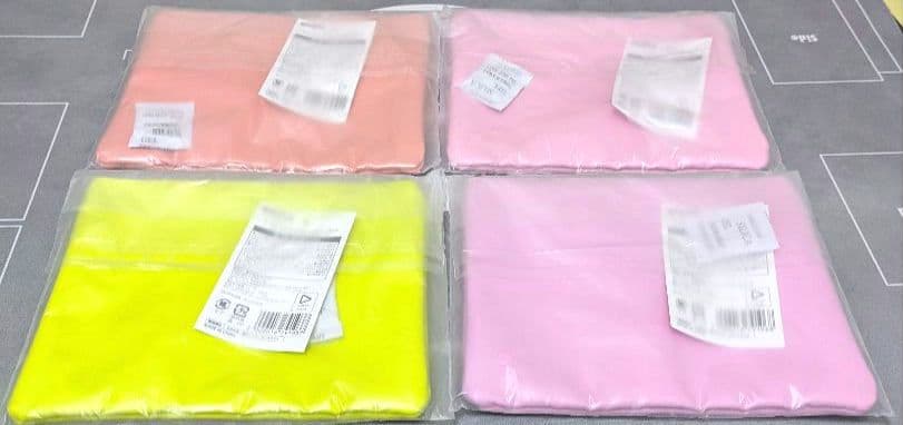 ホロライブ　ウィンドウフラットポーチ　4種1セット