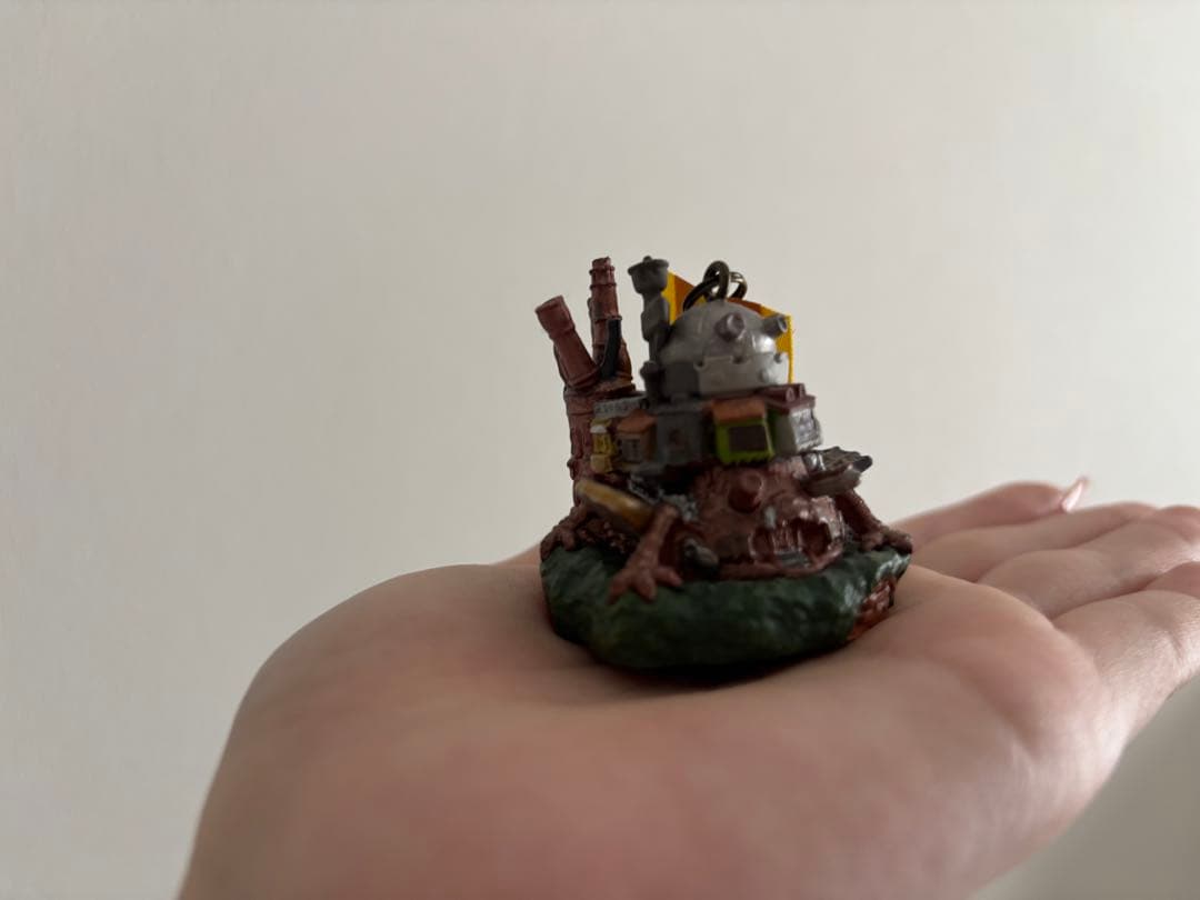 【魔女の谷限定】 ジブリパーク 「ハウルの動く城」 キーホルダー