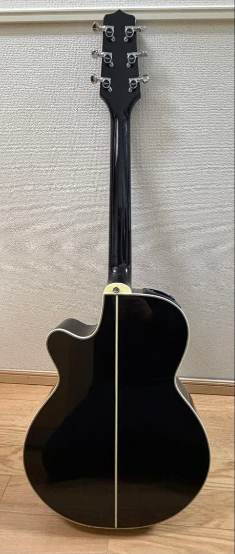 【お買得】タカミネ　アコースティックギター ブラック　PT-106