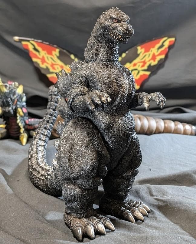 平成ゴジラＶＳシリーズ　モスラ・バトラ幼虫（バンダイ）ソフビ３体セット＋１