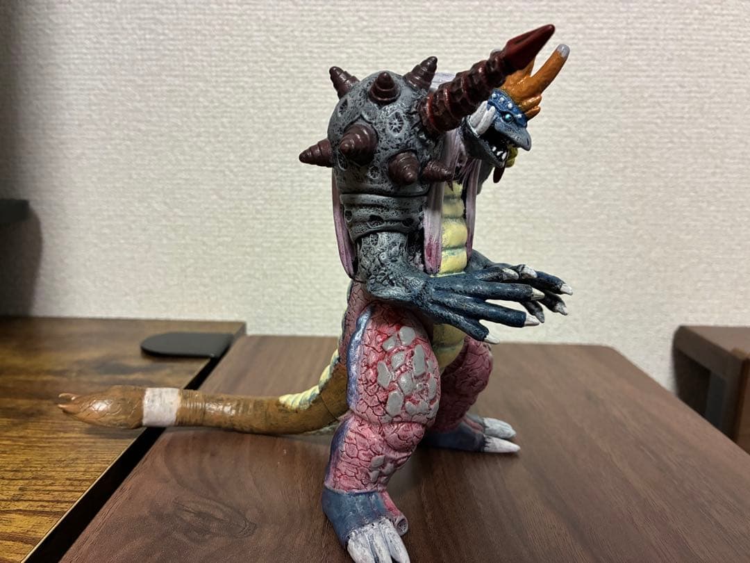 ウルトラ怪獣アドバンス 爆進細胞怪獣エルドギメラ リペイント ソフビ