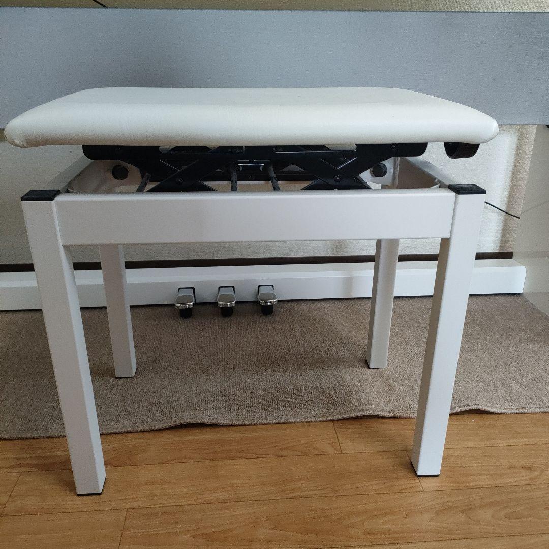 ローランド　DP-603-PW (白塗鏡面艶出し塗装仕上)　椅子 BNC05WH