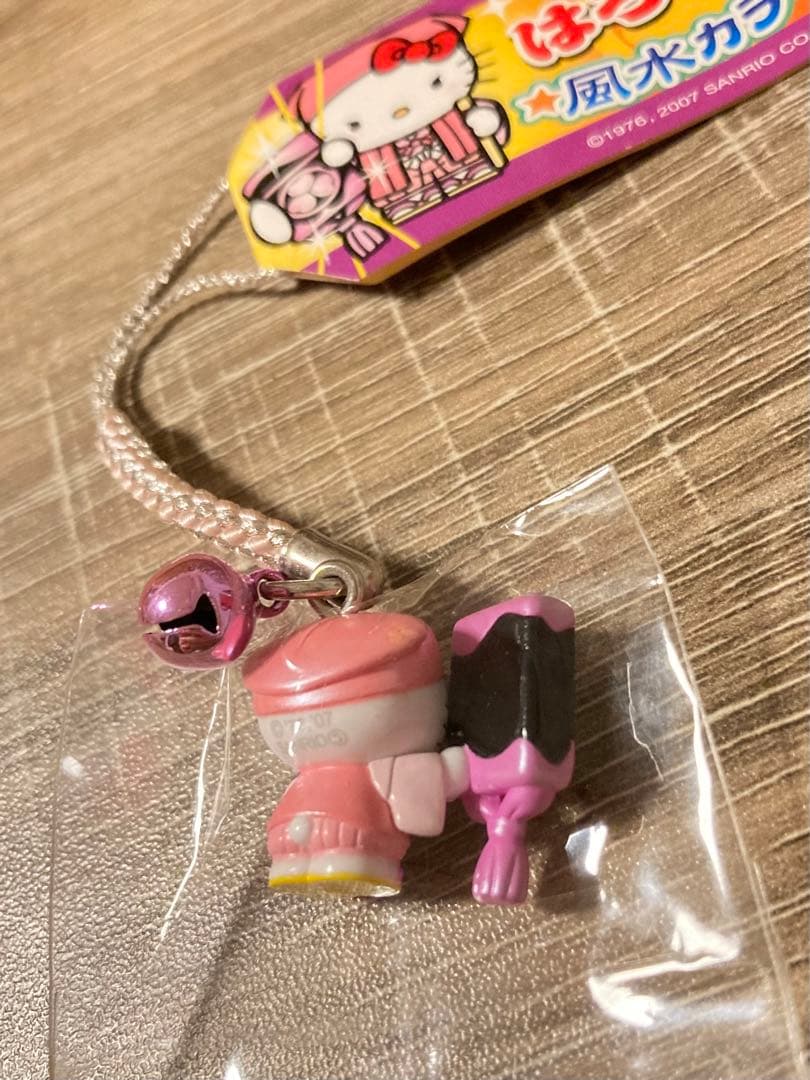 【希少】ハローキティ 水戸黄門 はろうきてぃ 風水カラー 恋愛運UP! 根付け