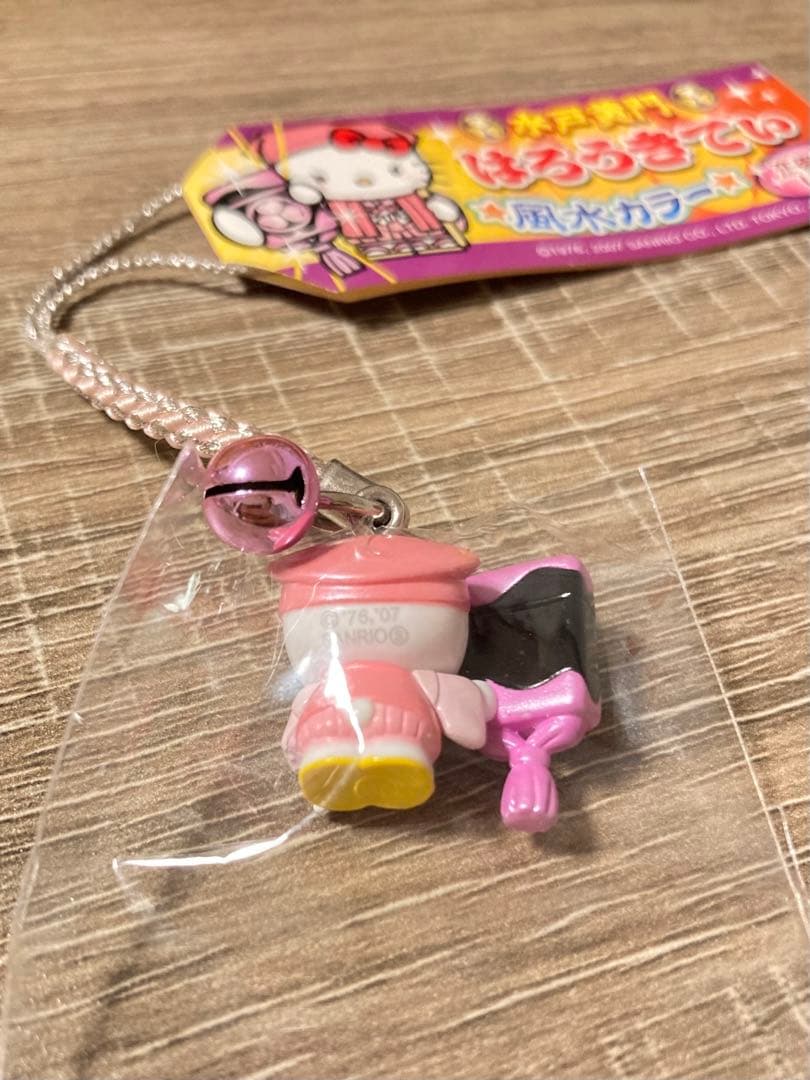 【希少】ハローキティ 水戸黄門 はろうきてぃ 風水カラー 恋愛運UP! 根付け