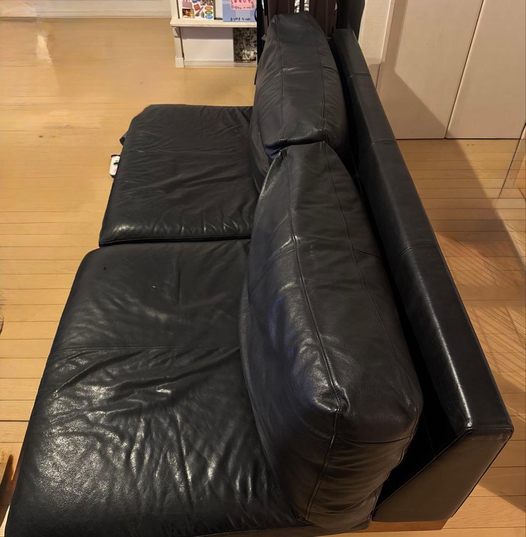 マスターウォールデニッシュソファ