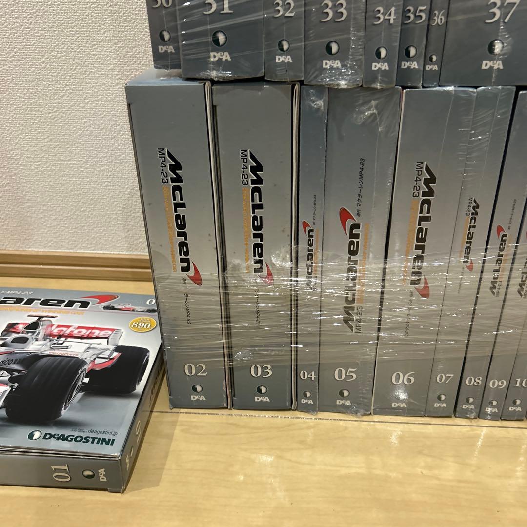 デアゴスティーニ　週刊 マクラーレン MP4-23 模型　ほぼ全巻