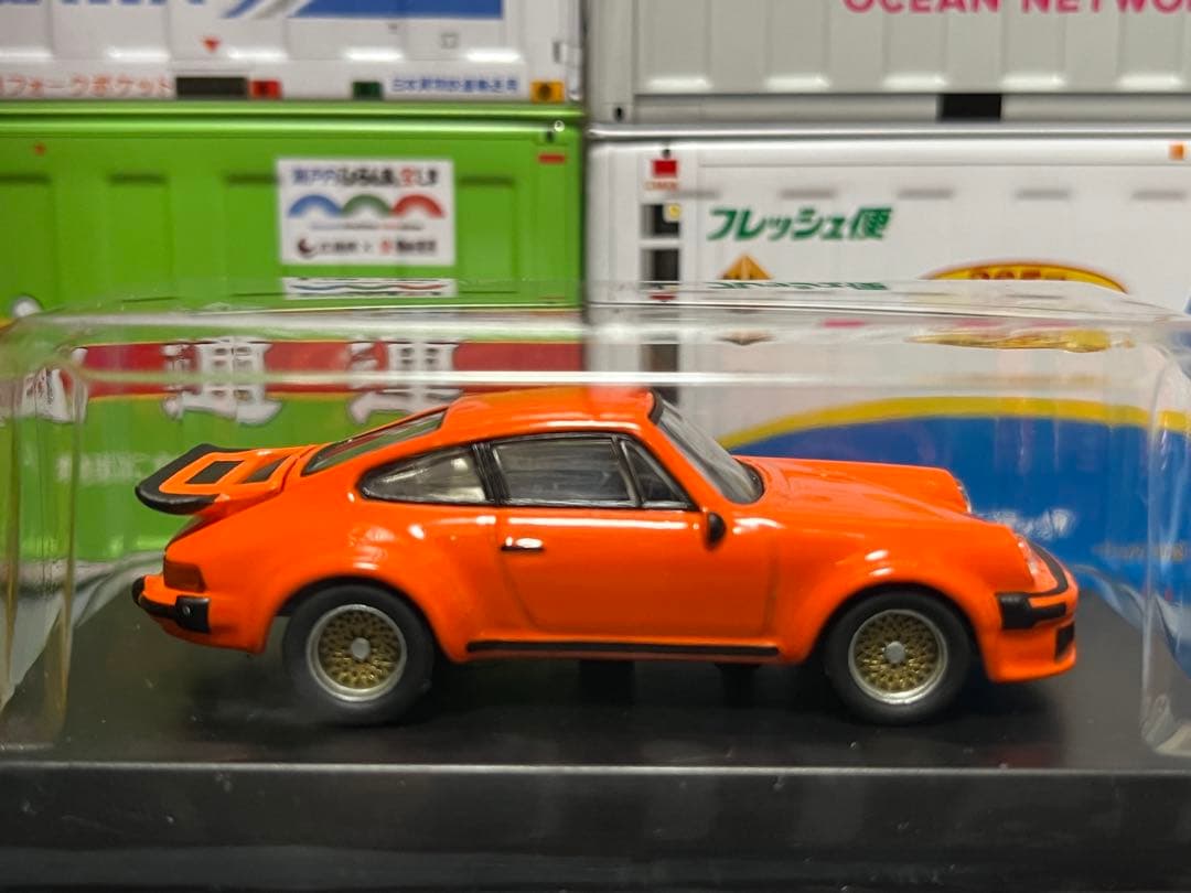 ★京商 1/64 ベンツ 190E EVOLUTION Ⅱ ポルシェ 934