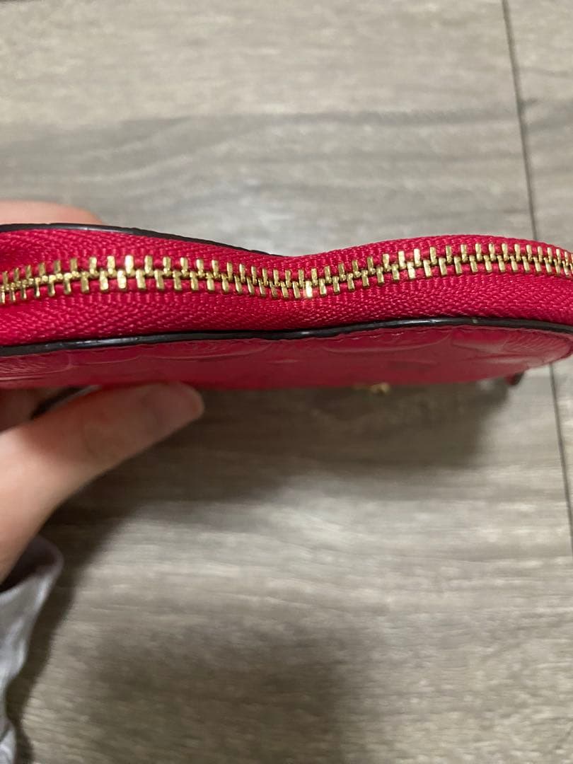 COACH ハート型チェーン付きケース カードケース ミニポーチ