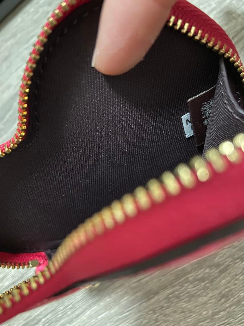 COACH ハート型チェーン付きケース カードケース ミニポーチ