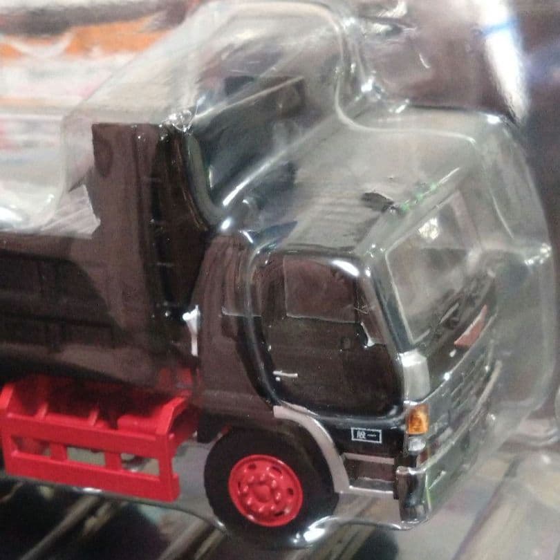 DBGT 1/64 日野 スーパードルフィン ダンプ トラック (ブラック)