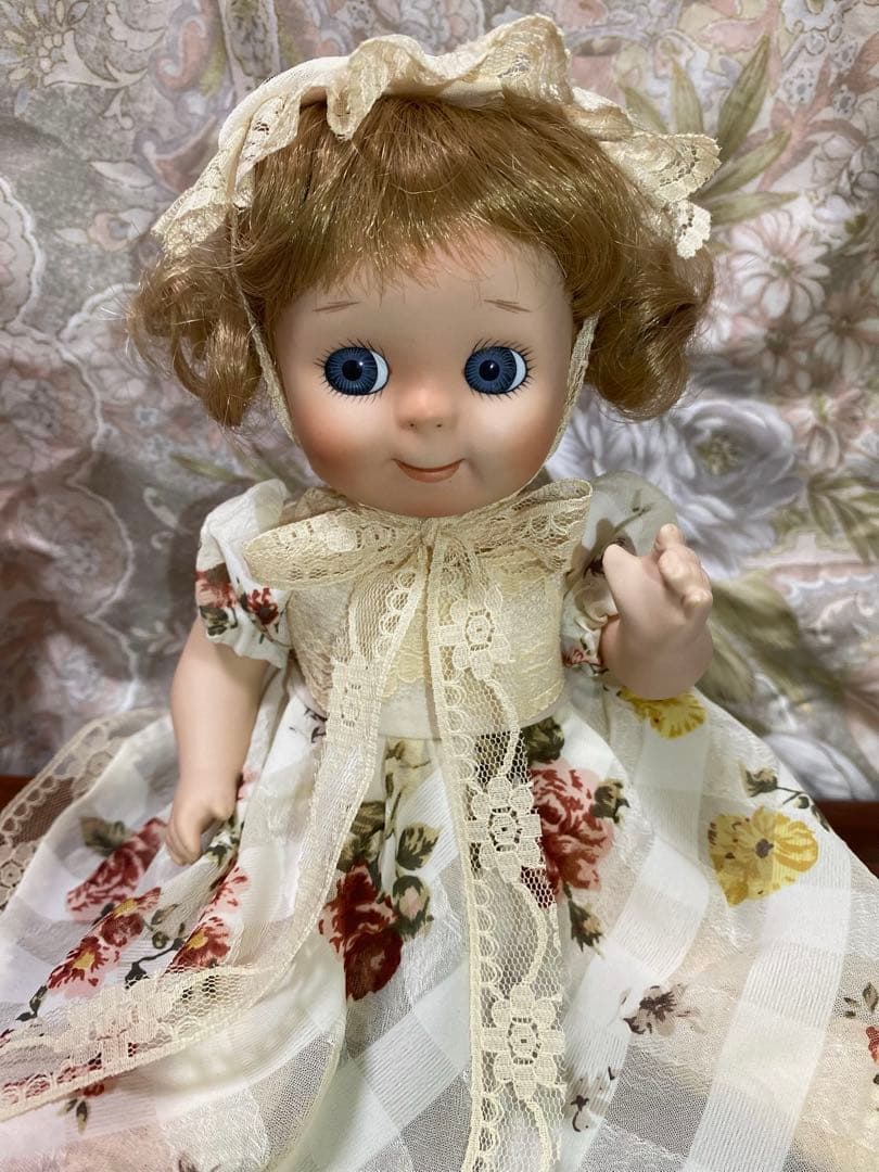 PATRICIA LOVELESS 　グーグリー　ドール　ビスクドール