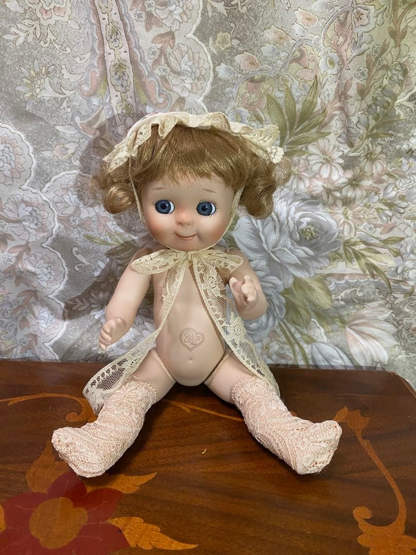 PATRICIA LOVELESS 　グーグリー　ドール　ビスクドール