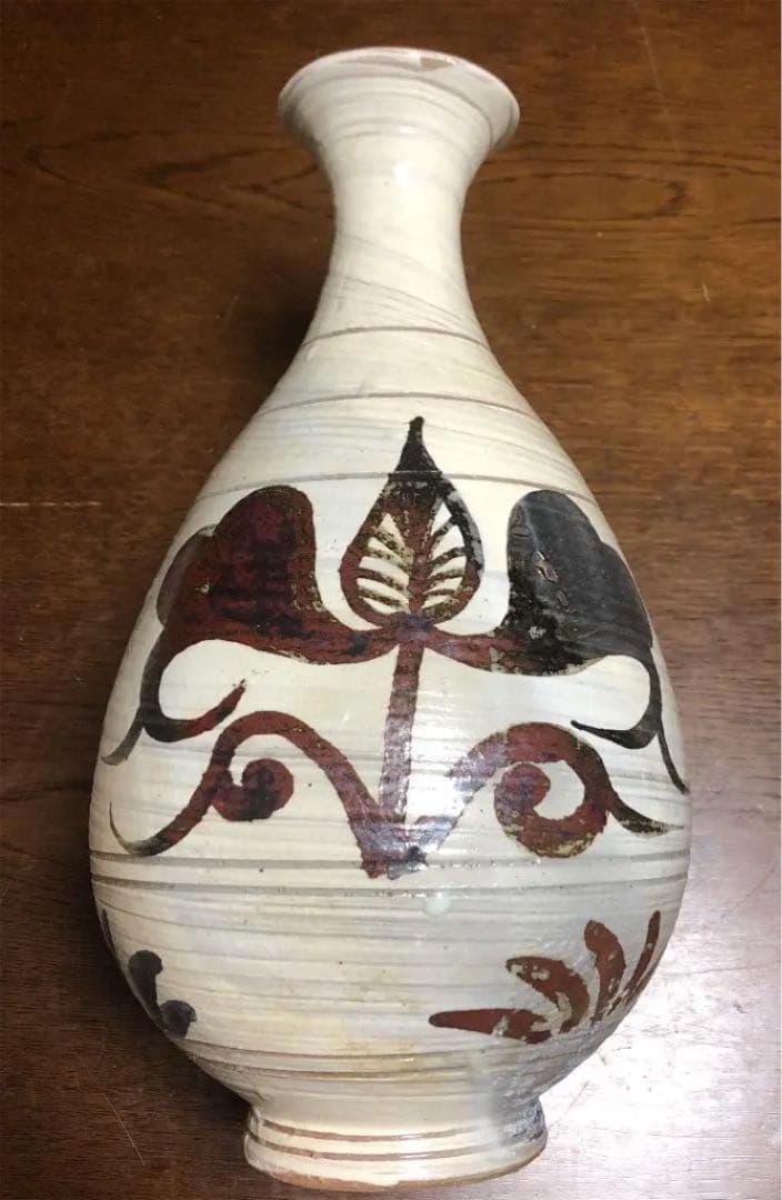 粉青沙器鉄絵唐草文瓶李朝写し