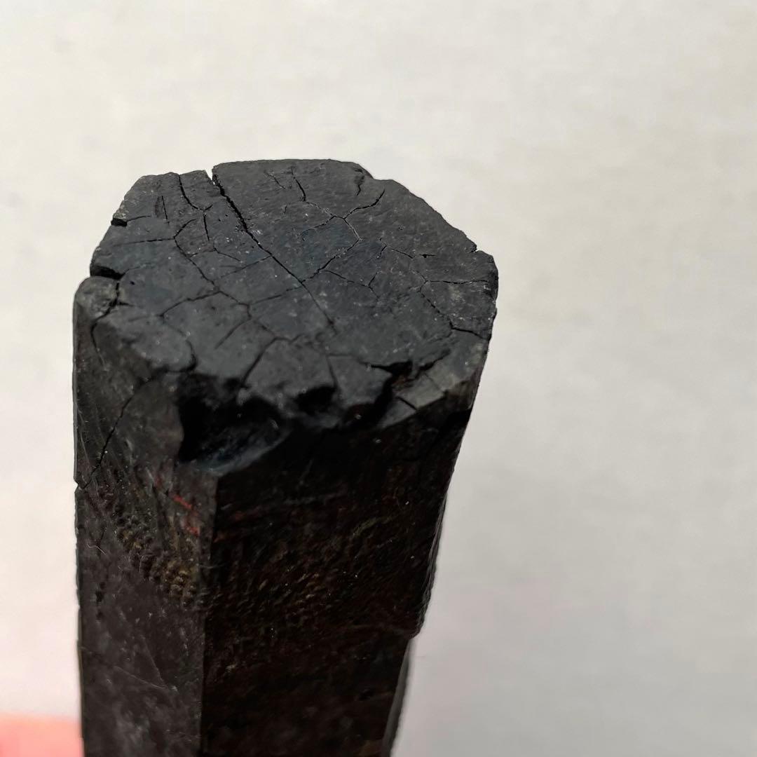 書道具　中国古墨　査二妙　龍翔鳳舞　　92g 時代墨　訳あり