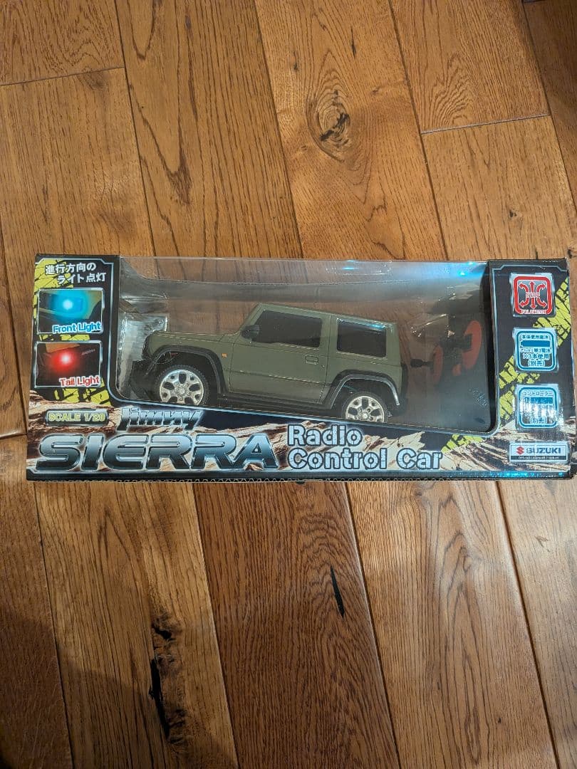 非売品1/30ミニカー　トヨタ ラブ4 1/20スケール 　スズキ ジムニー