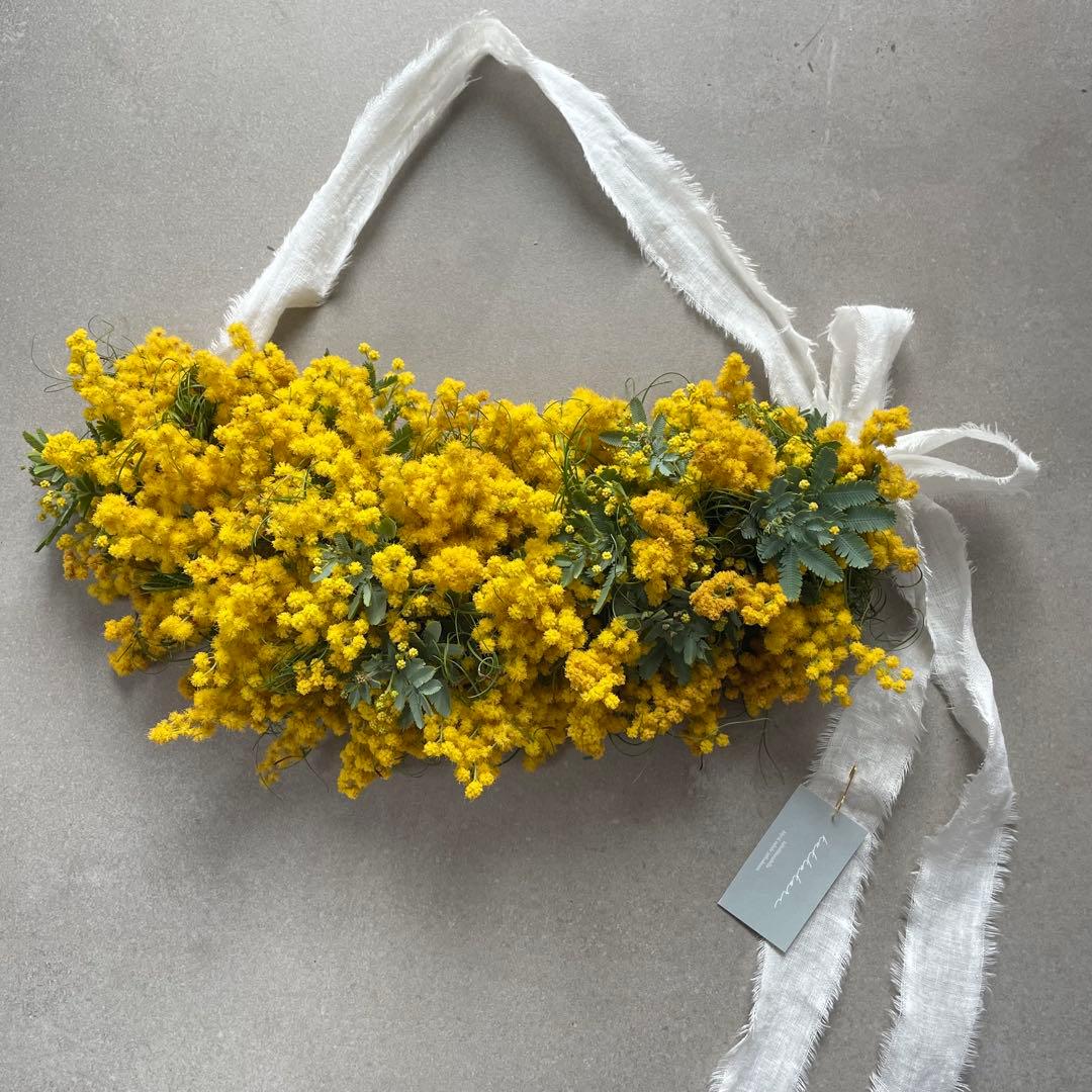 9.ミモザリボンリース