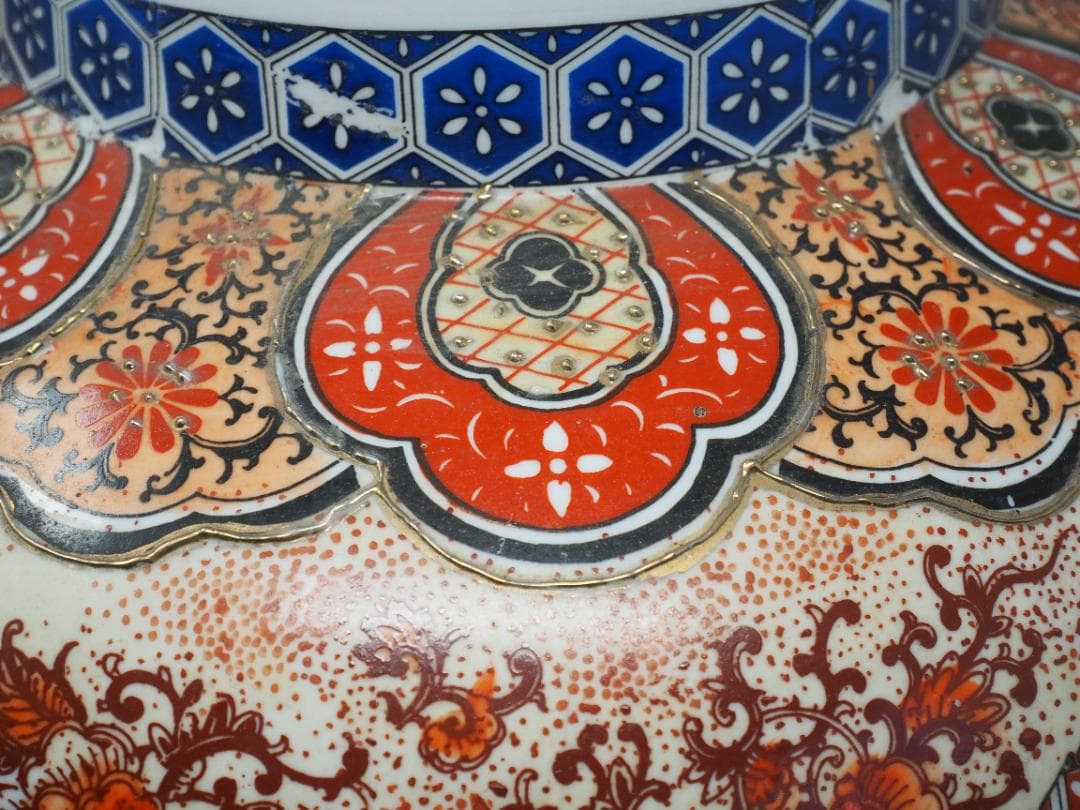 有田焼　伊万里　沈香壺　蓋付き 　大型