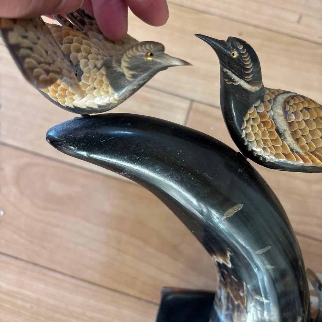 水牛角工芸　鳥彫刻　置物