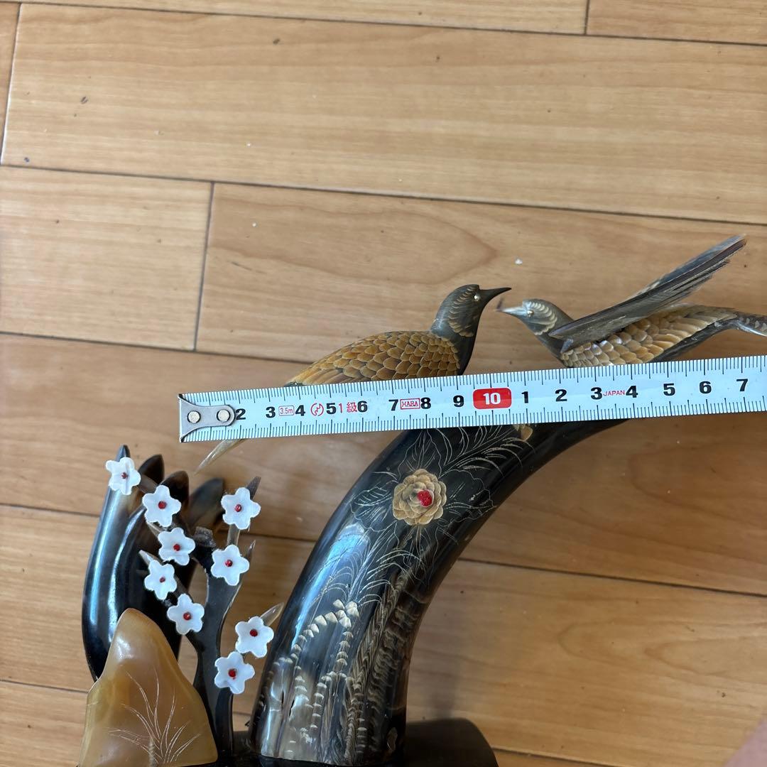 水牛角工芸　鳥彫刻　置物