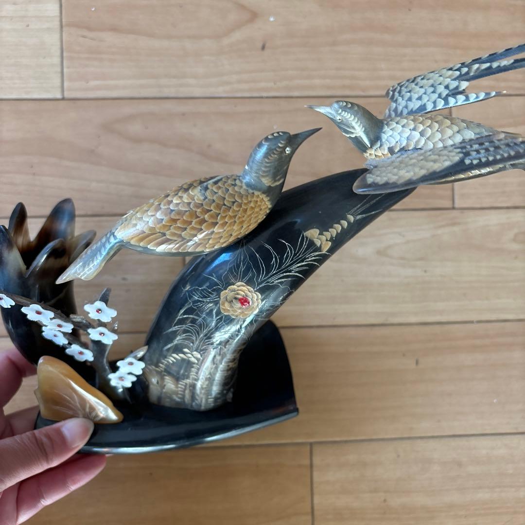 水牛角工芸　鳥彫刻　置物