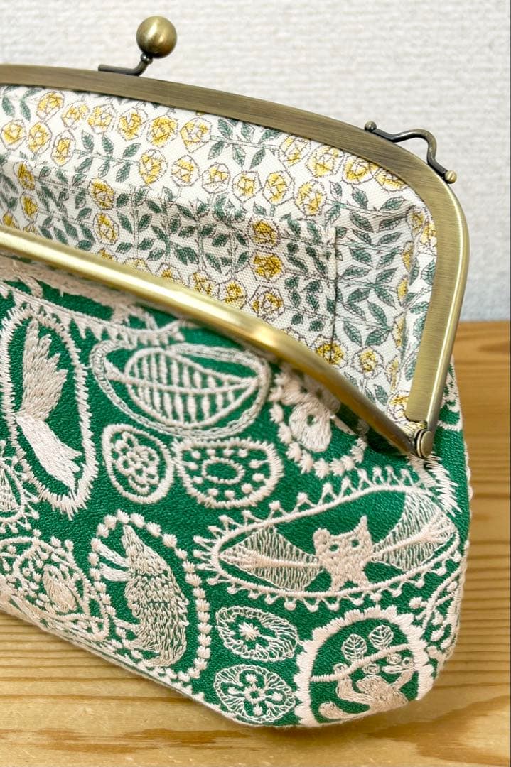 ハンドメイド がま口 バッグ ポーチ jungle relief ミナペルホネン