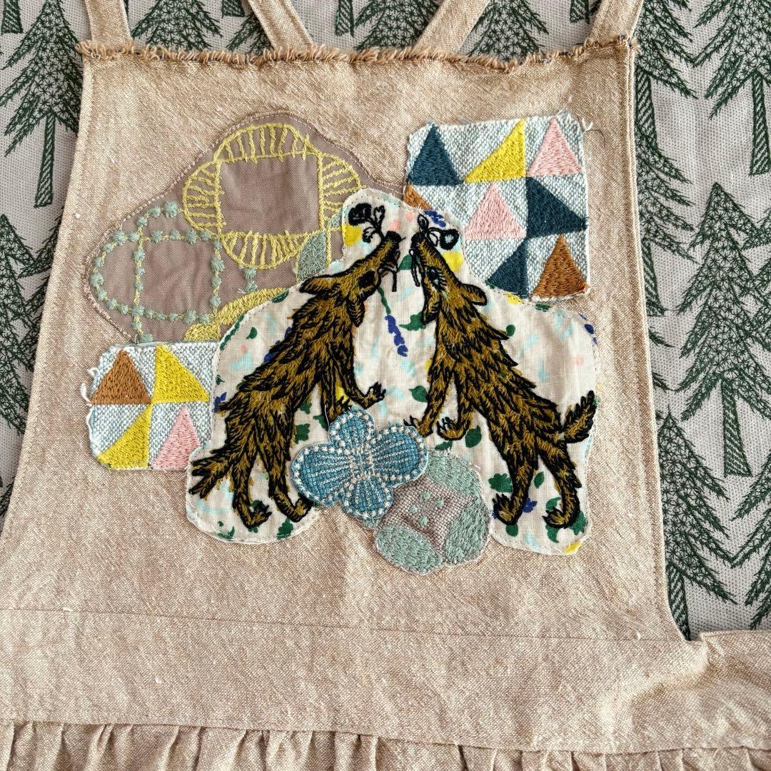 新品未使用　可愛い　ミナペルホネン　エプロンドレス　ジャンバースカート麻綿　素材