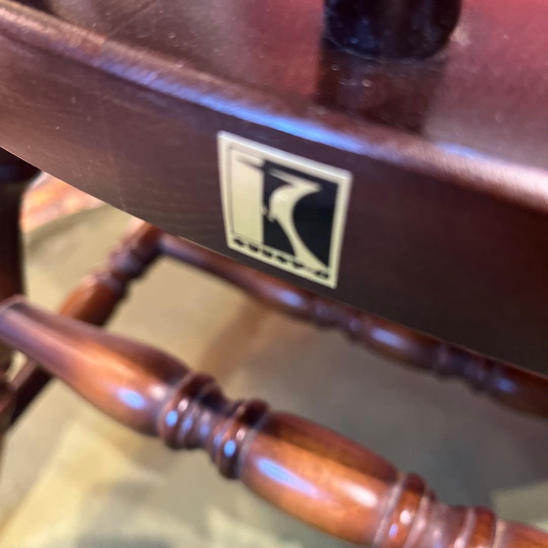 キツツキマーク　ヴィンテージ キャプテン　アームチェア