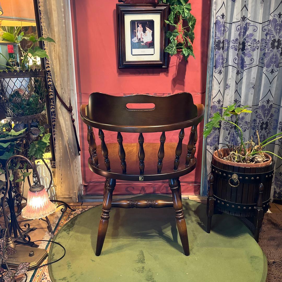 キツツキマーク　ヴィンテージ キャプテン　アームチェア