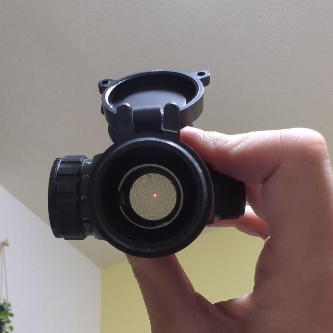 VECTOR OPTICS STINGER IX28 ドットサイト マウント付き