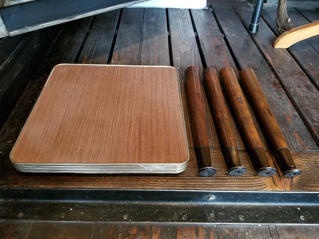 昭和　レトロ　中央パネル社　木製　アルミフレーム　ウッド　スモール　テーブル