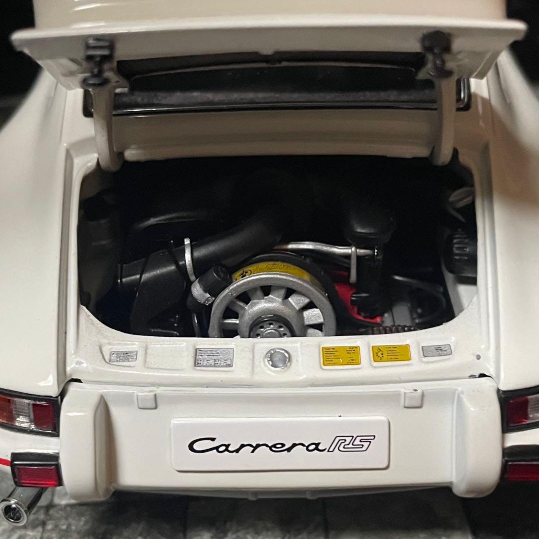 1/18 AUTOart ポルシェ 911 カレラ 2.7 RS 1973