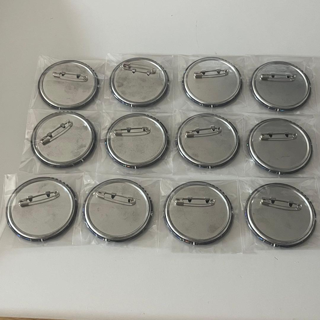 呪術廻戦 虎杖悠仁 オールスター缶バッジ 25点セット